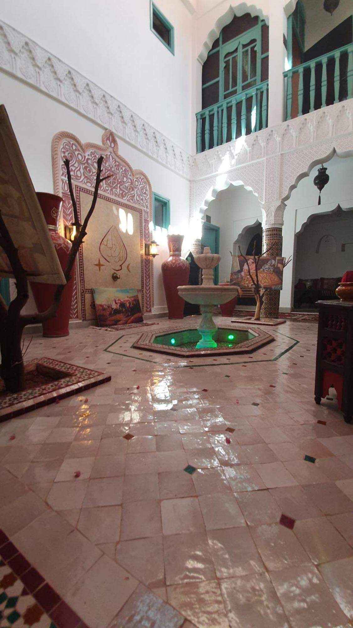 Riad Mille Et Une Nuits Marrakesh Esterno foto